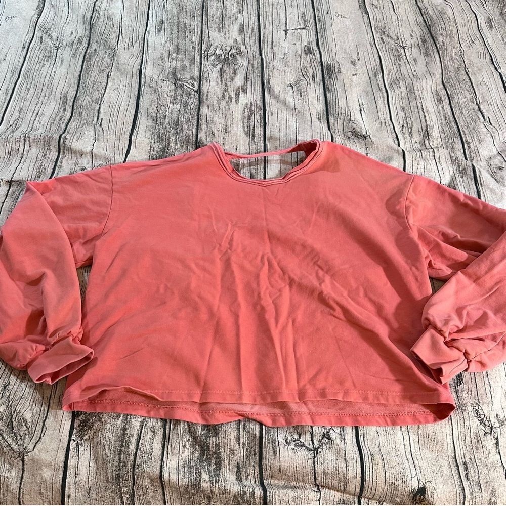 Project Social T Urban Outfitters Coral Sweatshirt With Open Back Size Medium